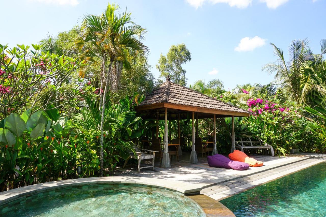 Ibludan Hotel Senggigi Kültér fotó