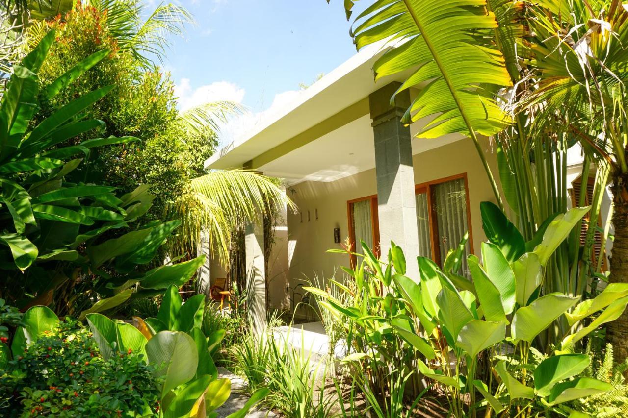 Ibludan Hotel Senggigi Kültér fotó